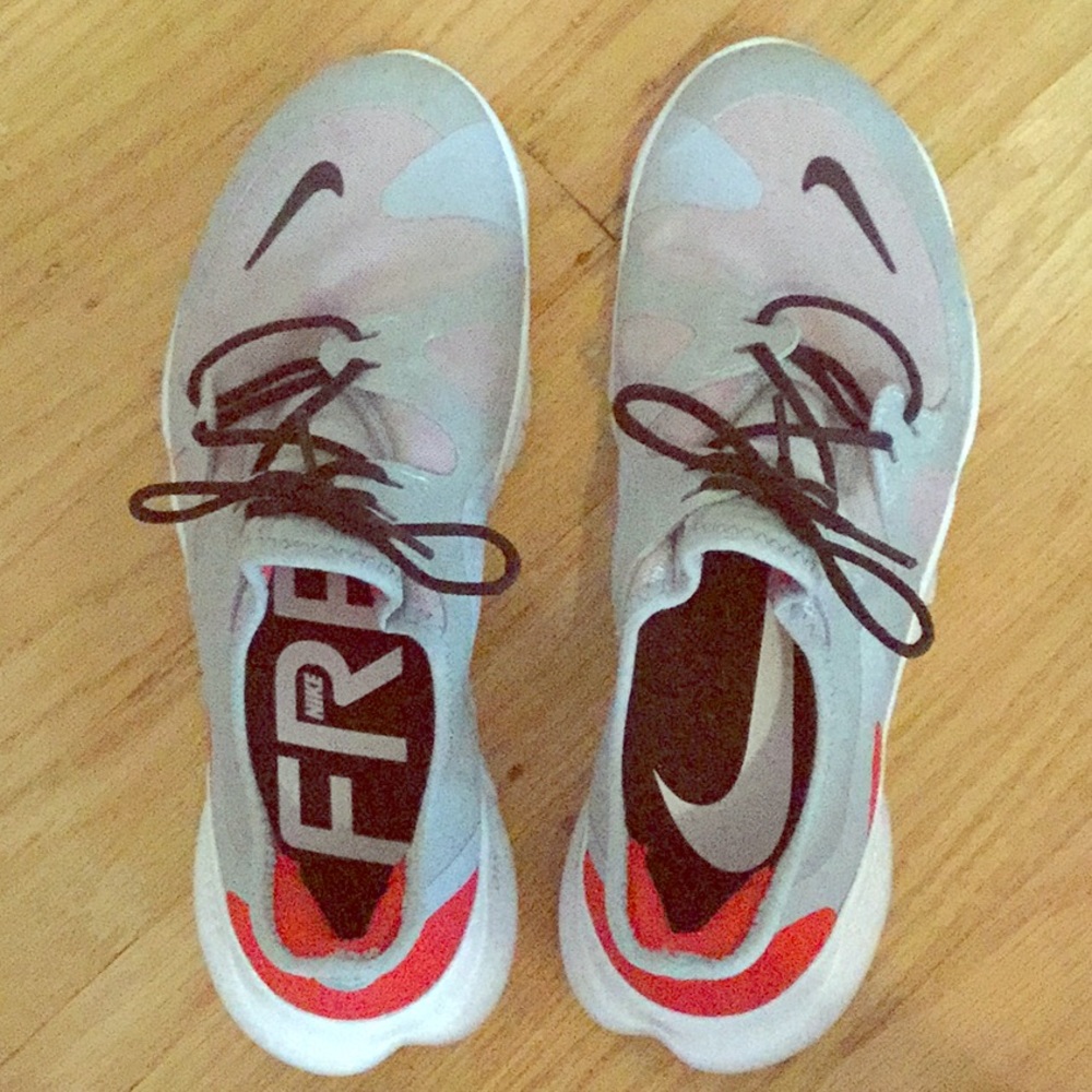 Nike Free Run Shoes - Picture 1 of 4